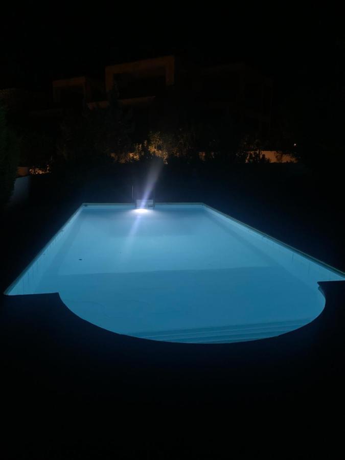 Porto Hydra - Villa Mirani Эрмиони Экстерьер фото